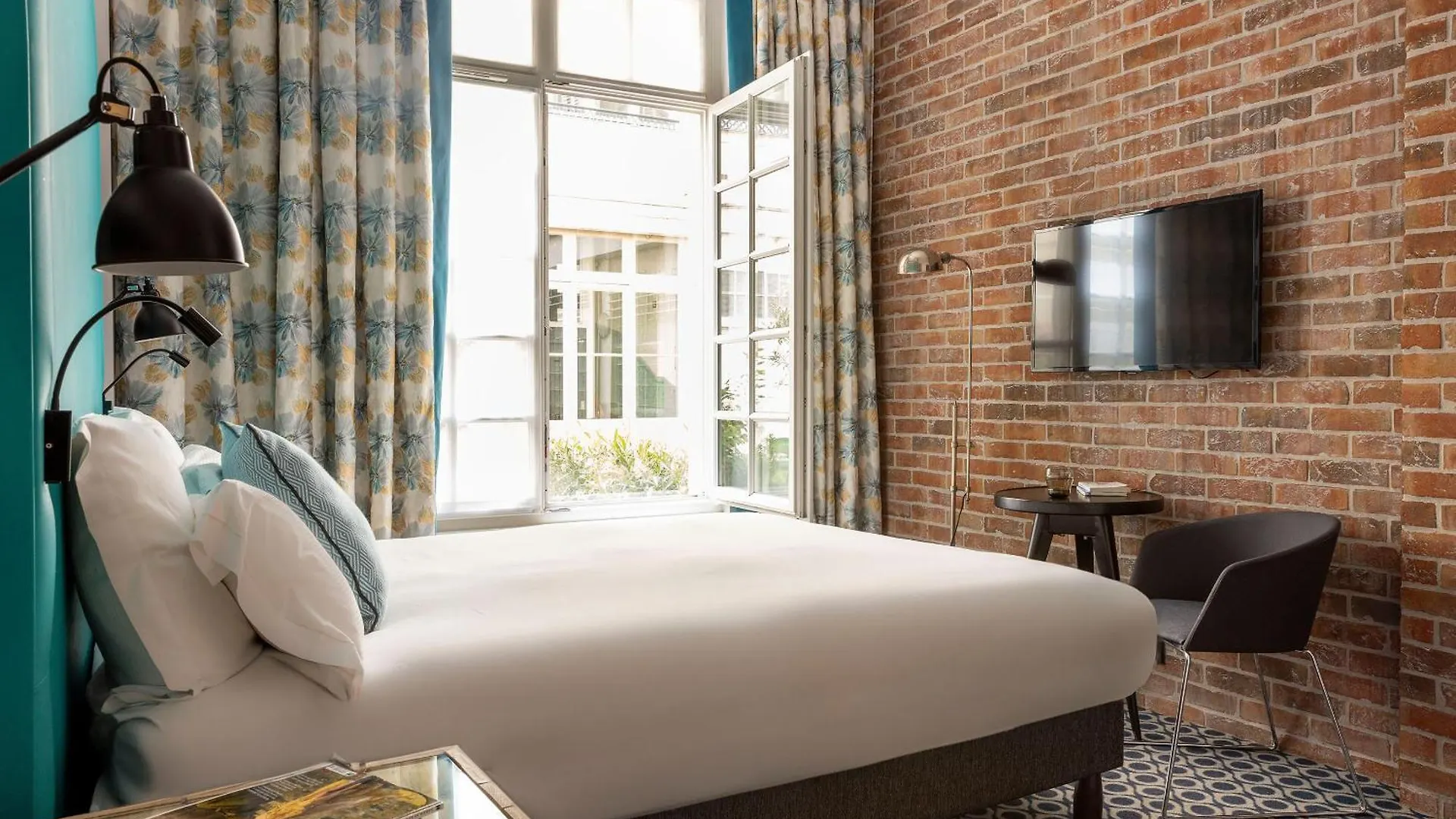 Fabric Hotel Paris